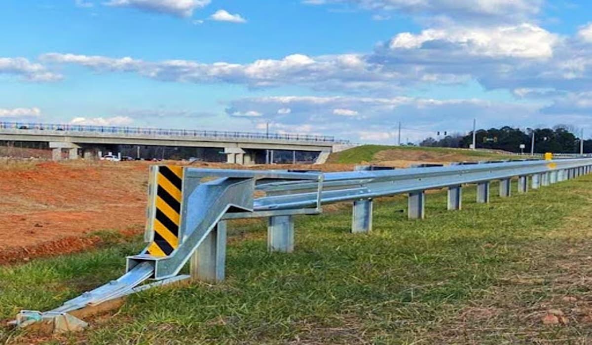 Highway guardrail suppliers