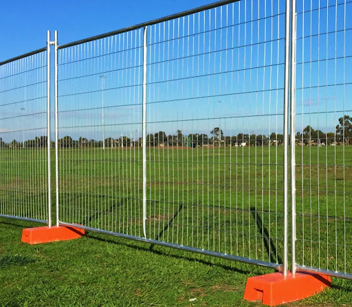Temporary fence panels