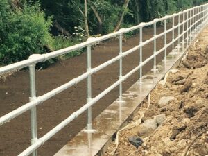 Galvanized Welded Guardrail